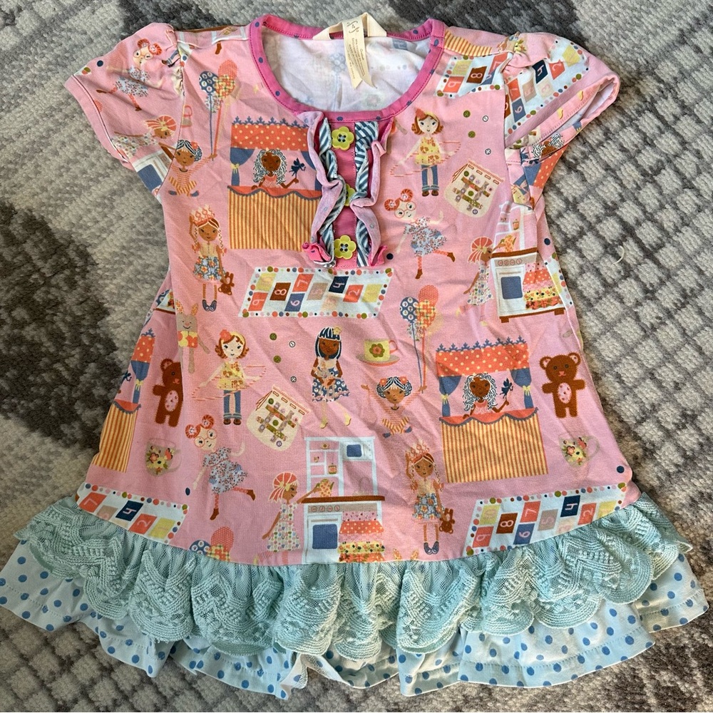 Matilda Jane Puppet Show Top